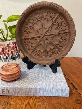 Vintage Hartstone USA Stoneware Shortbread Mold – “Hearts & Tulips” – 10" Round
